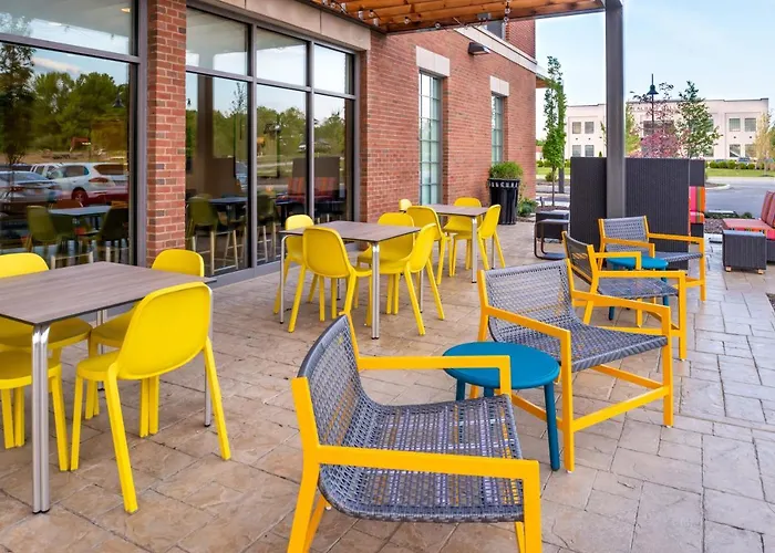 Home2 By Hilton Columbus/west, Oh Hotel